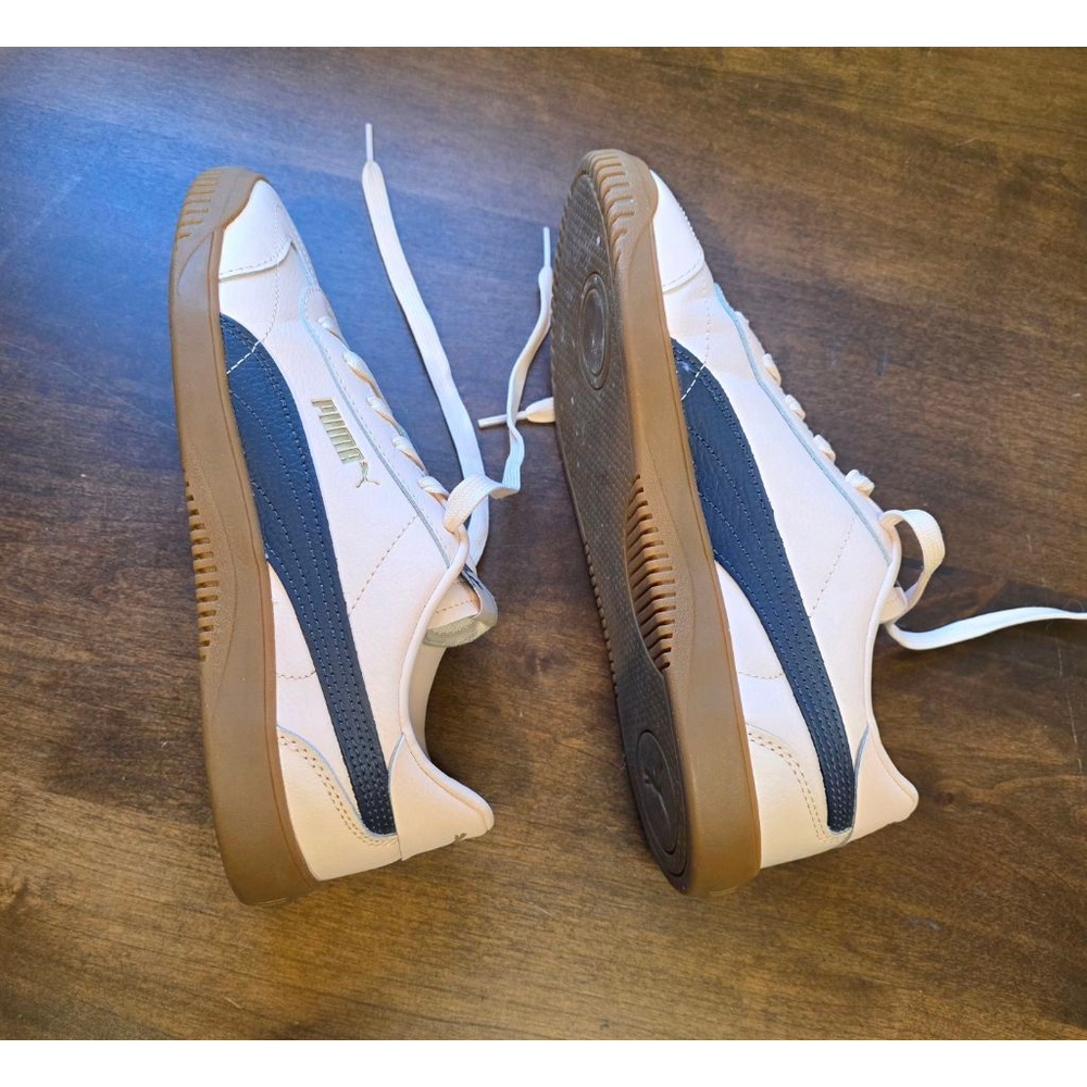 Women's Puma Club 5V5 Sneakers Size 7.5 Island Pink with Blue Stripes worn twice - Picture 3 of 8